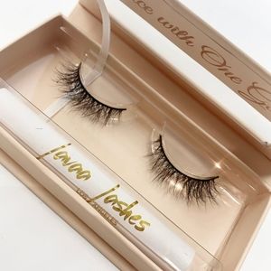 Lavaa Lashes Los Angeles